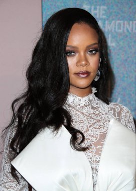 Rihanna geçen hafta sessizce müzik tarihi yazdı. Hafta sonu, plak şirketi ROC Nation tarafından Rihanna 'nın Spotify' da 50 milyar akışı geçtiği ortaya çıktı. MANHATTAN, New York Şehri, New York, ABD - 13 Eylül 2018: 