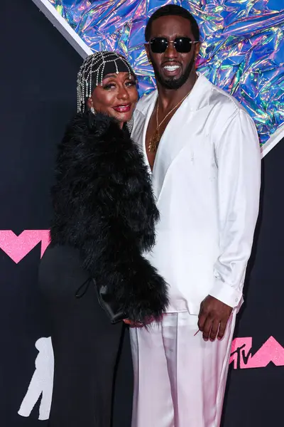 Sean 'Diddy' Combs, 2 Temmuz 2025 'te 5 suçlamadan 2' sinde suçlu bulundu..