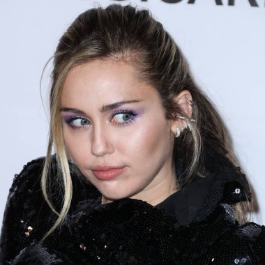 Miley Cyrus 2026 'da Hollywood Bulvarı' nda yıldız alacak. LOS ANGELES, CALIFORNIA, ABD - Şubat 08: Amerikalı şarkıcı, söz yazarı ve oyuncu Miley Cyrus        