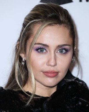 Miley Cyrus 2026 'da Hollywood Bulvarı' nda yıldız alacak. LOS ANGELES, CALIFORNIA, ABD - Şubat 08: Amerikalı şarkıcı, söz yazarı ve oyuncu Miley Cyrus        