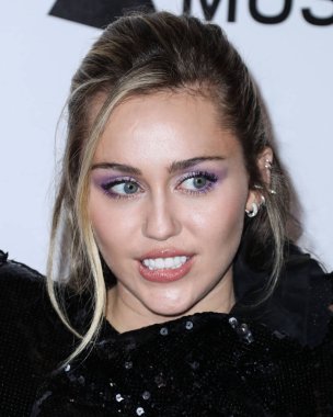 Miley Cyrus 2026 'da Hollywood Bulvarı' nda yıldız alacak. LOS ANGELES, CALIFORNIA, ABD - Şubat 08: Amerikalı şarkıcı, söz yazarı ve oyuncu Miley Cyrus        