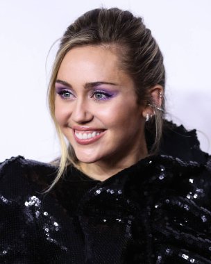 Miley Cyrus 2026 'da Hollywood Bulvarı' nda yıldız alacak. LOS ANGELES, CALIFORNIA, ABD - Şubat 08: Amerikalı şarkıcı, söz yazarı ve oyuncu Miley Cyrus        