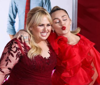 Miley Cyrus 2026 'da Hollywood Bulvarı' nda yıldız alacak. Miley Cyrus, Eugenio Derbez ve Richard Blade tarafından 2 Temmuz 2025 Çarşamba günü açıklanan 35 onur konuğu arasındaydı..