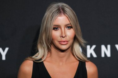 Sophia Hutchins 29 yaşında öldü. Caitlyn Jenner 'ın yakın arkadaşı ve menajeri Sophia Hutchins, 2 Temmuz 2025 Çarşamba günü Malibu, Kaliforniya' da bir ATV kazasında hayatını kaybetti..