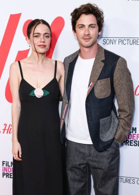 Amerikalı aktris, senarist ve yönetmen Molly Gordon ve Amerikalı aktör Logan Lerman, Sony Pictures Classics 'in 