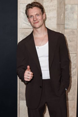 Patrick Gibson, 9 Temmuz 2025 'te Manhattan, New York, New York, ABD' de bulunan Lincoln Sahne Sanatları Merkezi 'ndeki Alice Tully Salonu' nda düzenlenen Paramount + And Showtime 'ın' Dexter: Resurrection 'sezonuna gelir..