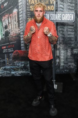 Amerikalı profesyonel boksör Jake Paul (El Gallo de Dorado) Netflix Live Event 'e katılıyor: Katie Taylor, Amanda Serrano 3' e karşı 11 Temmuz 2025 'te Madison Square Garden' da, Manhattan, New York City, New York, ABD. 
