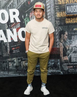 Malezyalı-Amerikalı komedyen ve aktör Ronny Chieng Netflix Live Event 'e katılıyor: Katie Taylor, Amanda Serrano 3' e karşı 11 Temmuz 2025 'te Madison Square Garden' da düzenlendi.. 