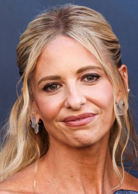 Amerikalı aktris Sarah Michelle Gellar, 14 Temmuz 2025 'te Los Angeles, Kaliforniya, ABD' de bulunan Kasa tarafından Broadway 'deki StILE Downtown Los Angeles' taki United Theater 'da düzenlenen 