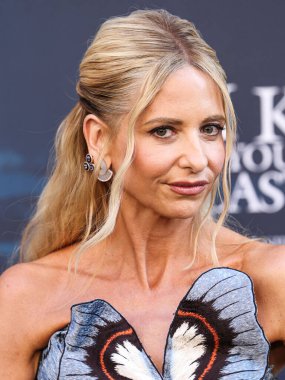 Amerikalı aktris Sarah Michelle Gellar, 14 Temmuz 2025 'te Los Angeles, Kaliforniya, ABD' de bulunan Kasa tarafından Broadway 'deki StILE Downtown Los Angeles' taki United Theater 'da düzenlenen 