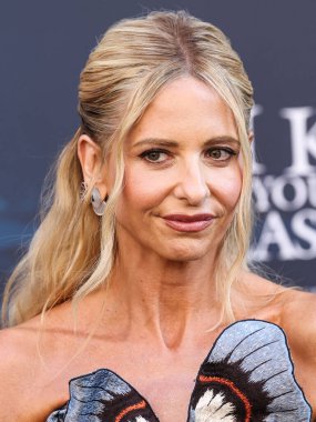 Amerikalı aktris Sarah Michelle Gellar, 14 Temmuz 2025 'te Los Angeles, Kaliforniya, ABD' de bulunan Kasa tarafından Broadway 'deki StILE Downtown Los Angeles' taki United Theater 'da düzenlenen 