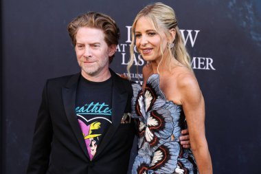 Seth Green ve Sarah Michelle Gellar, 14 Temmuz 2025 tarihinde Los Angeles, Kaliforniya, ABD 'de bulunan Kasa tarafından Broadway' deki StILE Downtown Los Angeles 'taki United Theater' da düzenlenen Columbia Pictures 'ın 