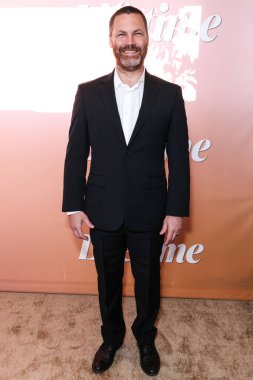 Amerikalı film yapımcısı Jared Safier, 16 Temmuz 2025 'te Santa Monica Proper Hotel' deki Calabra Çatısı 'nda düzenlenen The Stars From The Networks Summer Movie Cireup' ın yer aldığı Lifetime Summer Soiree Event 2025 'e geldi.   