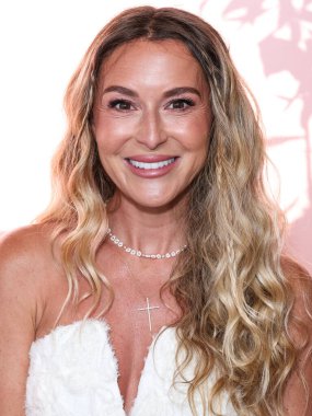 Amerikalı aktris, şarkıcı, piyanist Alexa PenaVega, Santa Monica Proper Hotel Calabra 'da 16 Temmuz 2025' te düzenlenen The Stars From The Networks Summer Movie Cireup 'ın yer aldığı Lifetime Summer Soiree Organizasyonu 2025' e geldi.