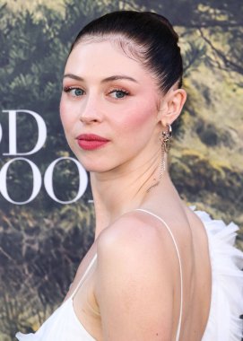 İngiliz aktris Hermione Corfield, STARZ 'ın 