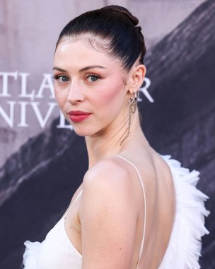 İngiliz aktris Hermione Corfield, STARZ 'ın 