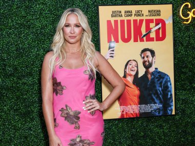 Amerikalı aktris Anna Camp, Los Angeles Quiver Distribution 'ın 6 Ağustos 2025' te Kuzey Hollywood, Los Angeles, Kaliforniya, ABD 'deki The Garland Hotel' de gerçekleştirdiği 'Nükleer Bombanın Özel Gösterimi' ne geldi.. 