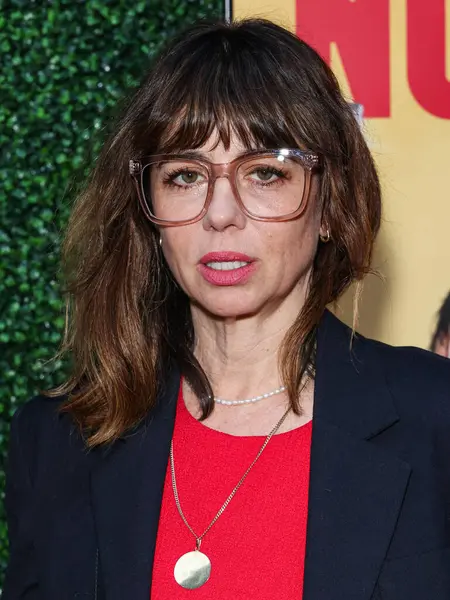 Amerikalı aktris, yazar ve stand-up komedyeni Natasha Leggero, 6 Ağustos 2025 'te Kuzey Hollywood, Los Angeles, Kaliforniya, ABD' de bulunan Garland Hotel 'de düzenlenen' Nuked 'in Los Angeles özel gösterimine geldi.. 