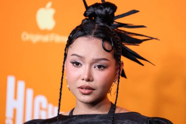 Filipinli şarkıcı, model ve sosyal medya yıldızı Bella Poarch, 13 Ağustos 2025 'te AMMP' deki Ted Mann Tiyatrosu 'nda düzenlenen Los Angeles Orijinal Filmlerin Özel Gösterimi ve A24' ün En Düşük 2 Gösterimi 'ne geldi..