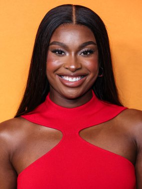 Amerikalı şarkıcı, söz yazarı ve Tarikat Gaia giyen aktris Coco Jones, 13 Ağustos 2025 'te AMMP' deki Ted Mann Tiyatrosu 'nda düzenlenen Los Angeles Orijinal Filmlerinin Özel Gösterimi ve A24' ün En Düşük 2 Gösterimi 'ne geldi..