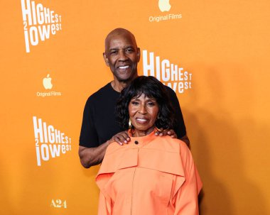 Amerikalı aktör, yönetmen, yapımcı Denzel Washington ve eşi Pauletta Washington, 13 Ağustos 2025 'te AMMP' de Ted Mann Tiyatrosu 'nda düzenlenen Los Angeles Orijinal Filmlerin Özel Gösterimi ve A24' ün En Düşük 2 Gösterimi 'ne geldiler..