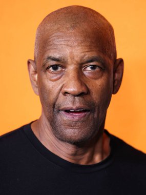 Amerikalı aktör, yönetmen ve yapımcı Denzel Washington, 13 Ağustos 2025 'te Miracle Mile, Los Angeles, CA, ABD' de bulunan Ted Mann Tiyatrosu 'nda düzenlenen Los Angeles Özel Elma Özgün Filmleri ve A24' ün En Düşük 2 Gösterimi 'ne geldi.