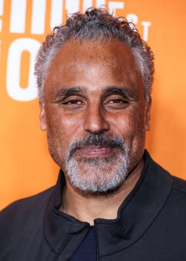 Rick Fox 13 Ağustos 2025 'te Miracle Mile, Los Angeles, Kaliforniya, ABD' deki Ted Mann Tiyatrosu 'nda düzenlenen Los Angeles Özel Elma Filmleri ve A24' ün En Düşük 2 Gösterimi 'ne geliyor..