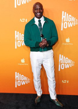 Amerikalı aktör, televizyon sunucusu Terry Crews 13 Ağustos 2025 'te Miracle Mile, LA' deki Ted Mann Tiyatrosu 'nda düzenlenen Los Angeles Özel Elma Özgün Filmleri ve A24' ün En Düşük 2 Gösterimi 'ne geldi.