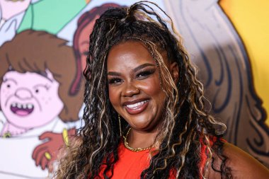 Amerikalı aktris, komedyen, yazar ve sunucu Nicole Byer, Netflix 'in 18 Ağustos 2025' te Hollywood, Los Angeles, Kaliforniya, ABD 'de düzenlenen Netflix Tudum Tiyatrosu' nun 'Uzun Hikaye Kısa' 1. sezonunun Los Angeles Özel Gösterimi 'ne geldi.. 