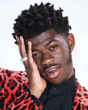 Lil Nas X, Tom Ford 'a ulaşır: Sonbahar / Kış 2020 Moda Şovu 7 Şubat 2020' de Hollywood, Los Angeles, Kaliforniya, ABD 'de Milk Stüdyolarında yapıldı.