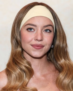 LOS ANGELES, CALIFORNIA - AĞUSTOS 03: Amerikalı aktris ve yapımcı Sydney Sweeney (Sydney Bernice Sweeney), 