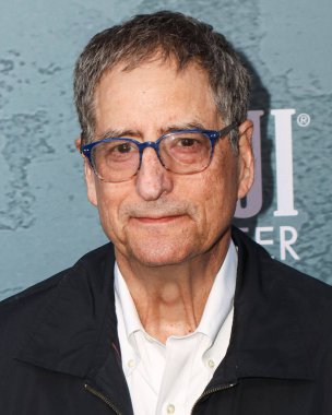 Tom Rothman, 26 Ağustos 2025 'te Manhattan, New York, New York, ABD' de bulunan Regal Union Meydanı 'nda gerçekleştirilen Columbia Pictures' ın New York galasına geldi.. 