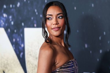Amerikalı aktris Annie Ilonzeh, 27 Ağustos 2025 'te Hollywood, Los Angeles, Kaliforniya, ABD' deki TCL Çin Tiyatrosu IMAX 'te düzenlenen' Run 'ın Los Angeles prömiyerine geldi.. 