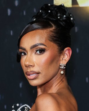 Amerikalı aktris, model, şarkıcı, yazar ve girişimci Erica Mena Samuels, 27 Ağustos 2025 'te Hollywood, Los Angeles, Kaliforniya, ABD' de bulunan TCL Çin Tiyatrosu IMAX 'te düzenlenen Los Angeles Film' Run 'ın Los Angeles galasına geldi.. 