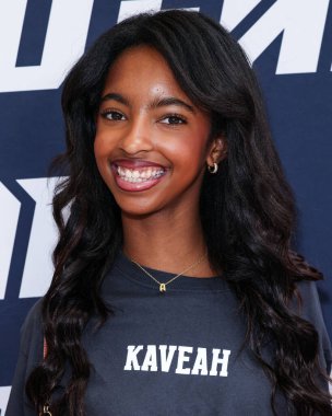 Aliyah Harris, 30 Ağustos 2025 'te ABD' nin Kaliforniya eyaletinin Los Angeles şehrinde bulunan Beverly Center Atrium 'da düzenlenen Clements Twins' in Yeni Kaveah Koleksiyonu 'na ulaştı..