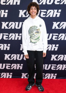 Blake McLennan, 30 Ağustos 2025 'te ABD' nin Kaliforniya eyaletinin Los Angeles şehrinde bulunan Beverly Center Atrium 'da düzenlenen Clements Twins' in Yeni Kaveah Koleksiyonu 'na ulaştı..