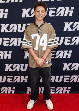 Ezra Gilmore, 30 Ağustos 2025 'te ABD' nin Kaliforniya eyaletinin Los Angeles şehrinde bulunan Beverly Center Atrium 'da düzenlenen Clements Twins' in Yeni Kaveah Koleksiyonu 'na ulaştı..