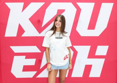 Amerikan model ve sosyal medya kişiliği Leah Clements (Leah Rose Clements) 30 Ağustos 2025 'te ABD' nin Kaliforniya eyaletinin Los Angeles şehrinde bulunan Beverly Center Atrium 'da düzenlenen Yeni Kaveah İkizleri Koleksiyonunun Kuruluşuna geldi..