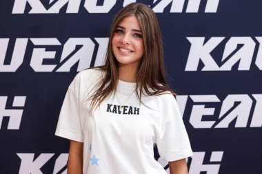 Amerikan model ve sosyal medya kişiliği Leah Clements (Leah Rose Clements) 30 Ağustos 2025 'te ABD' nin Kaliforniya eyaletinin Los Angeles şehrinde bulunan Beverly Center Atrium 'da düzenlenen Yeni Kaveah İkizleri Koleksiyonunun Kuruluşuna geldi..