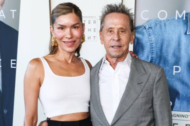 Veronica Smiley Grazer ve Amerikan film ve televizyon yapımcısı Brian Grazer, 4 Ekim 2025 'te Akademi Film Müzesi' ndeki David Geffen Tiyatrosu 'nda düzenlenen Amazon MGM Stüdyolarının Özel Gösterimi' ne geldi. 