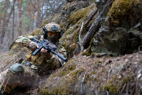 Modern Warfare Concept Mercenary Soldier Ambush Forest Preparing Attack Enemy Imagen De Stock