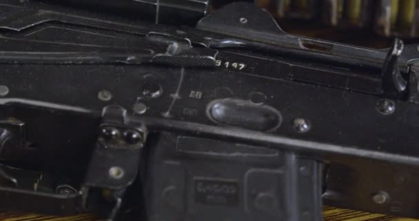 Camera Moving Kalashnikov Assault Rifle Ammo Preparation Battle Slow Motion — Stock Video