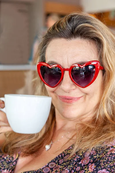 Beautiful Middle Aged Woman Heart Shaped Glasses Drinking Cup Coffee — Stock Photo, Image