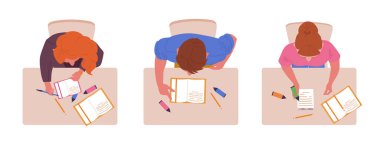 Masalardaki öğrenciler en üstte. Öğrenciler ders çalışıyor ve kitap okuyor, öğrenciler düz vektör çizim setinden sınıf görünümünde oturuyorlar. Öğrencilerin üst görünümü olan sınıf