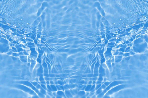 Defokus Rozmazal Průsvitnou Modrou Barvu Čistou Klidnou Strukturu Vodní Hladiny — Stock fotografie