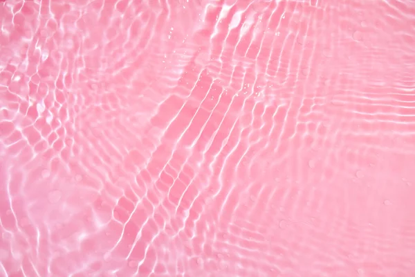 Defokus Rozmazal Průsvitnou Růžovou Barvu Čistou Klidnou Strukturu Vodní Hladiny — Stock fotografie