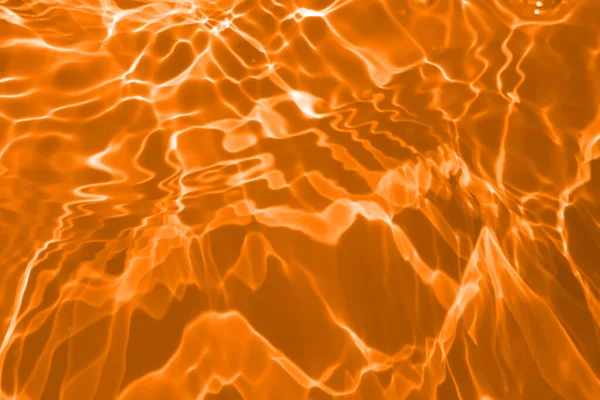 Oskärpa Suddig Transparent Orange Färgat Klart Lugnt Vatten Ytstruktur Med — Stockfoto