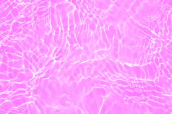 Defocus Wazig Transparant Paars Gekleurde Heldere Kalme Water Oppervlak Textuur — Stockfoto