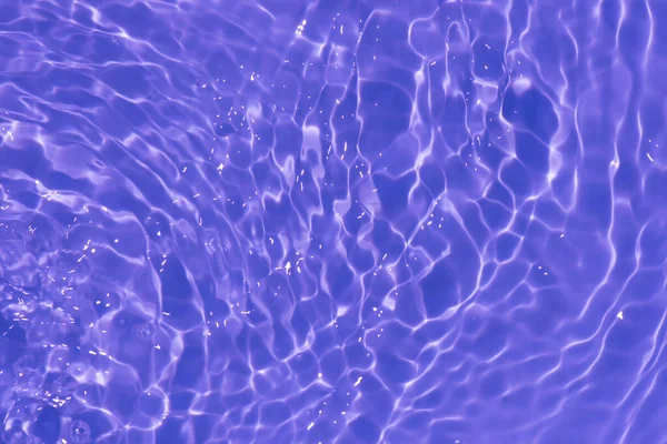 Água Roxa Com Ondulações Superfície Defocus Desfocado Transparente Rosa Colorido — Fotografia de Stock