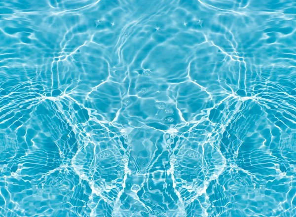 Blauw Water Met Rimpelingen Het Oppervlak Defocus Wazig Transparant Blauw — Stockfoto